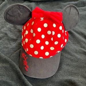 Disney Parks Minnie Mouse hat